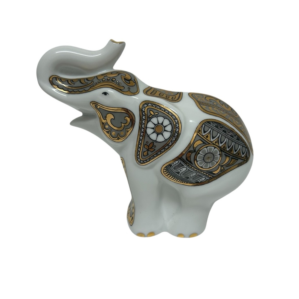 Mlesna Porcelain Fine Gold Plated Trunk up Elephant Ceylon Tea Caddy White Gold